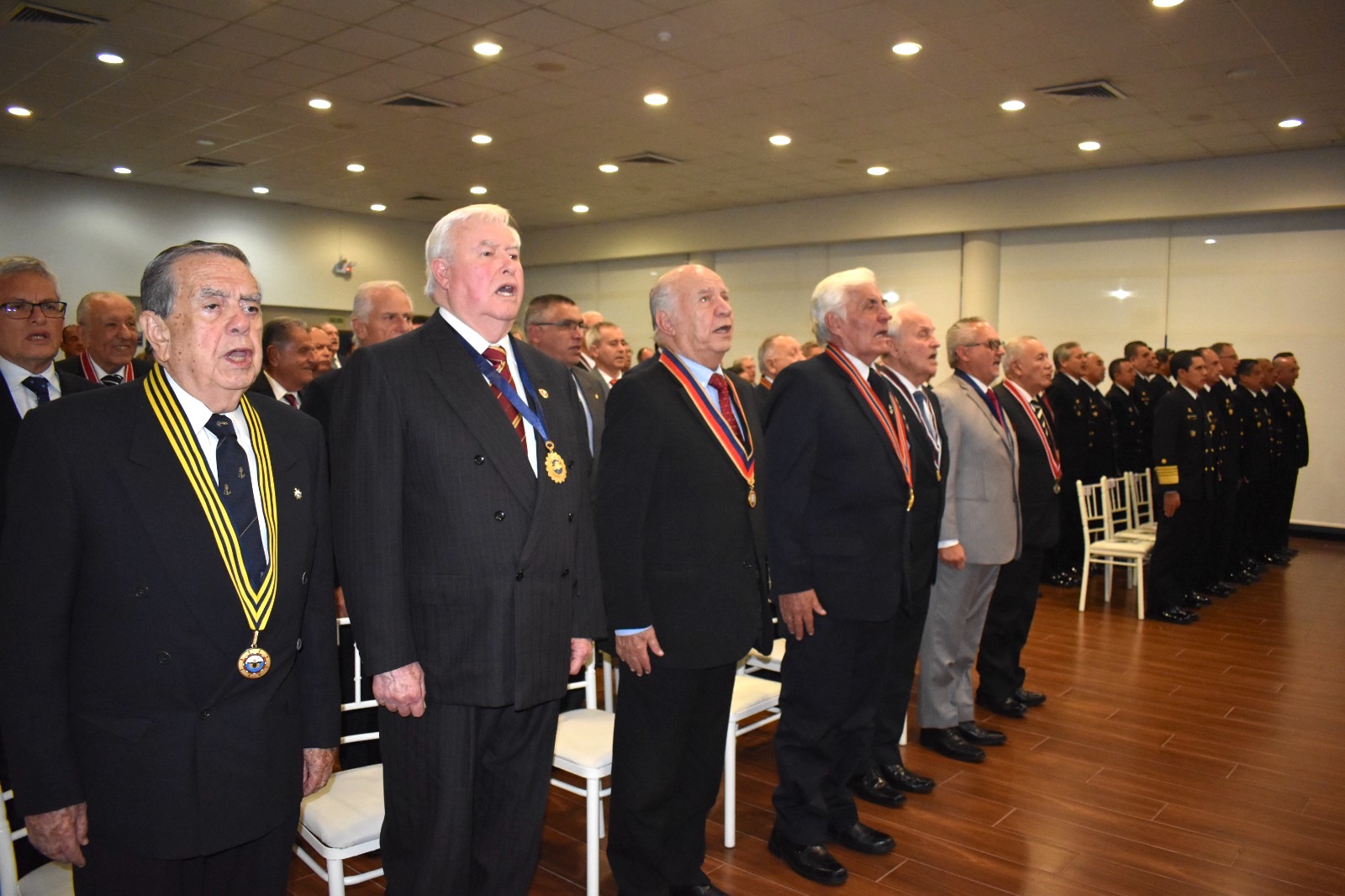 Marina de Guerra del Perú rinde homenaje a las Asociaciones e Instituciones afines.